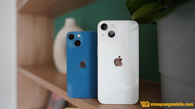 IPhone 13 và iPhone 13 mini có camera sau với cảm biến 12MP