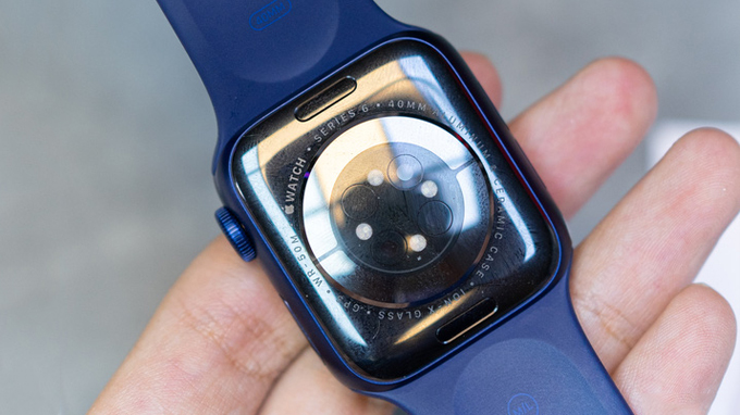 Apple Watch series 6 được trang bị cảm biến đo nồng độ oxy trong máu
